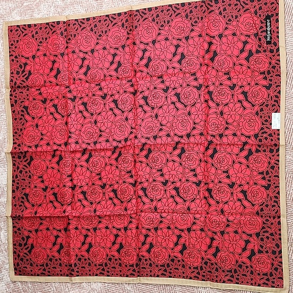 YVES Saint Laurent Bandana Brandnew cotton - Picture 6 of 7